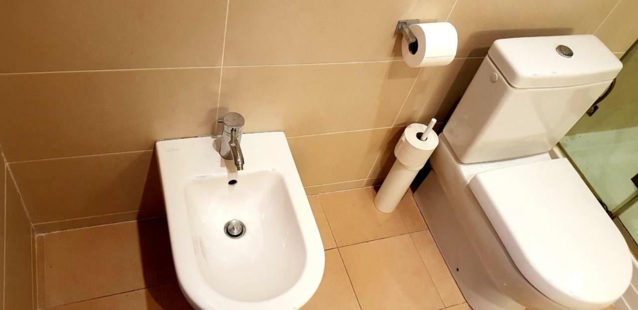 Exceptional Uzupis Bridge 3 Bedroom Apartment 维尔纽斯 外观 照片