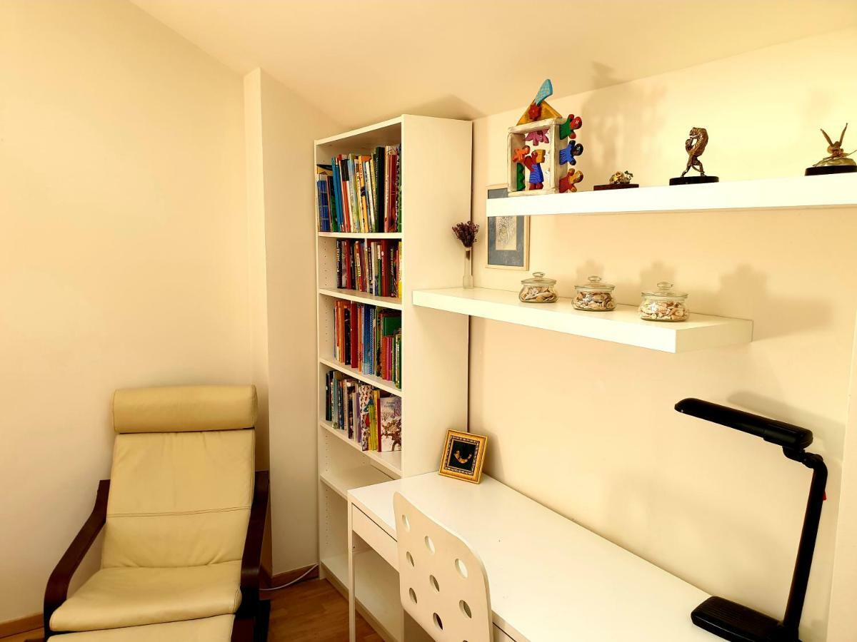 Exceptional Uzupis Bridge 3 Bedroom Apartment 维尔纽斯 外观 照片