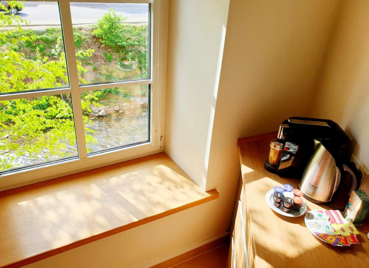 Exceptional Uzupis Bridge 3 Bedroom Apartment 维尔纽斯 外观 照片